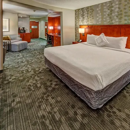 Hotel Courtyard By Marriott Alexandria Esterno foto